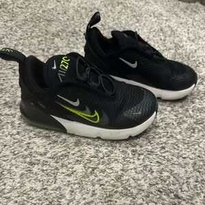 Toddler boy Nike AirMax size 10